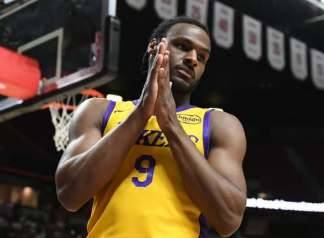 kaiyun-球探评布朗尼夏联表现：勉强双向合同 防守吹过头