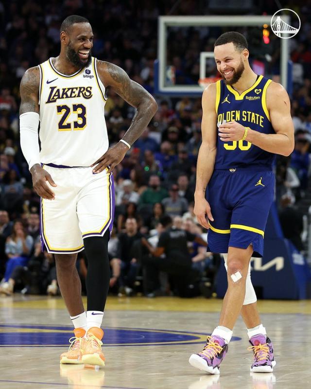 开云注册-36+20+10！常规赛还看湖勇春晚 春晚主角还看詹皇