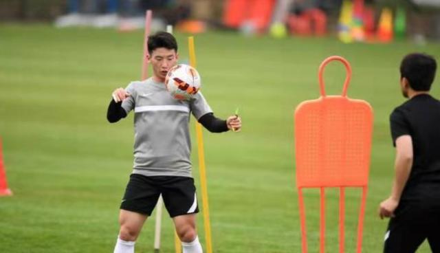 开云体育官网-【2022中超巡礼之成都蓉城】西南独苗动荡中找机会